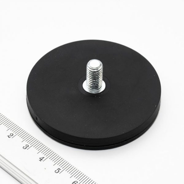 Magnet v pouzdře s vnějším závitem 66x8,5 mm pogumovaný