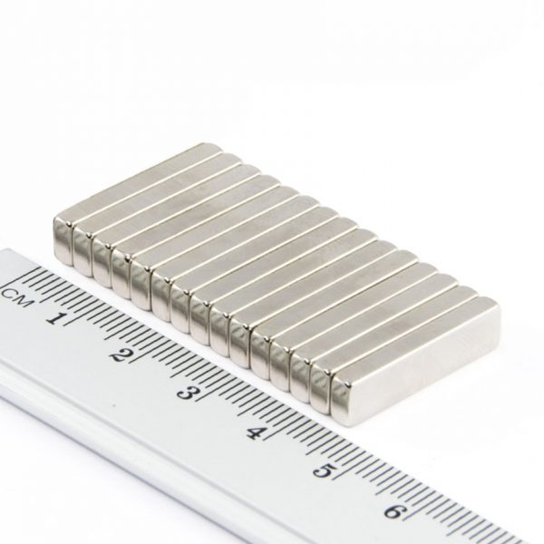 Neodymový magnet kvádr 25x5x3 mm - N38