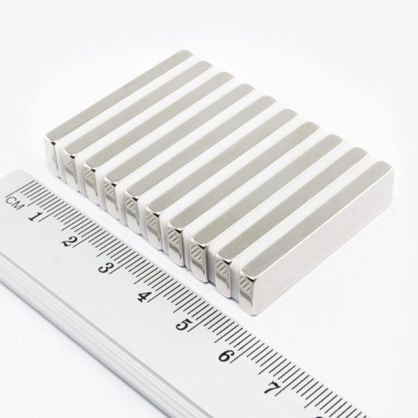 Neodymový magnet kvádr 40x10x3 mm - N38