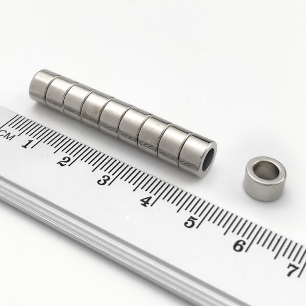 Neodymový magnet prsten 8-5x5 mm - N38