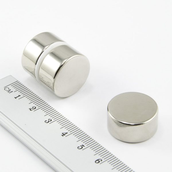 Neodymový magnet válec 20x10 mm - N38