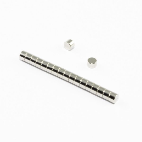 Neodymový magnet válec 3x2 mm - N38