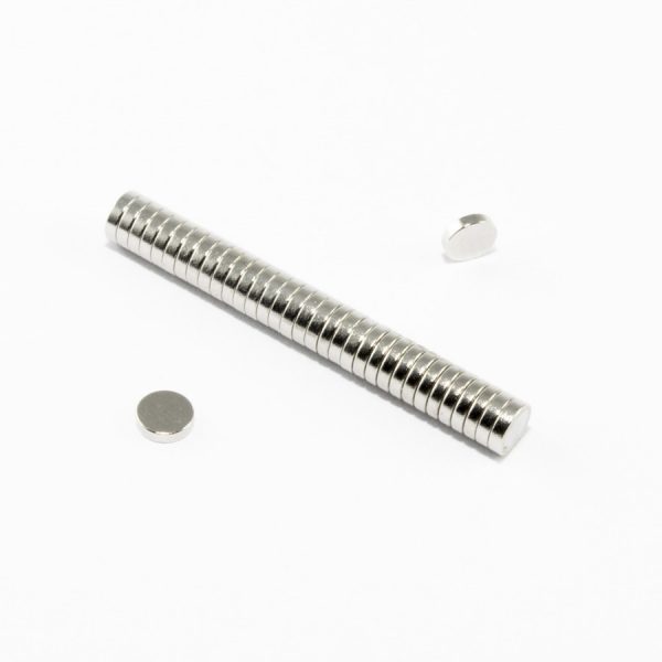 Neodymový magnet válec 4x1 mm - N52