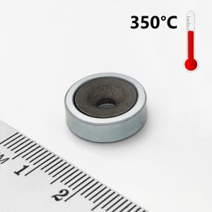 Magnet v pouzdře s dírou pro šroub 16x5
  mm (SmCo)