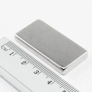 Neodymový magnet kvádr 40x20x5 mm