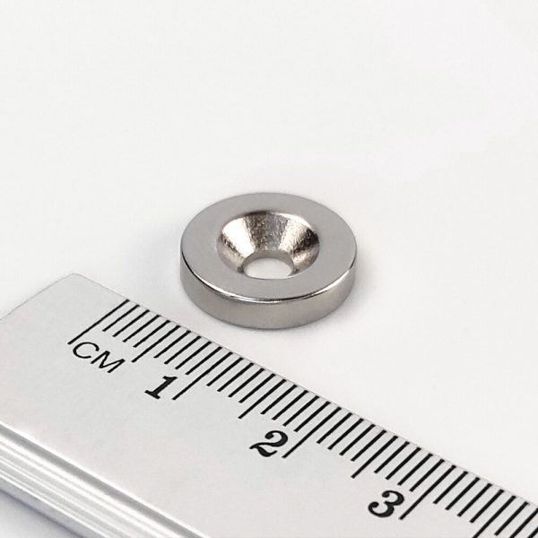 Neodymový magnet válec 14x3 mm s dírou M4