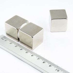 Neodymový magnet kostka 25x25x25 mm - N38