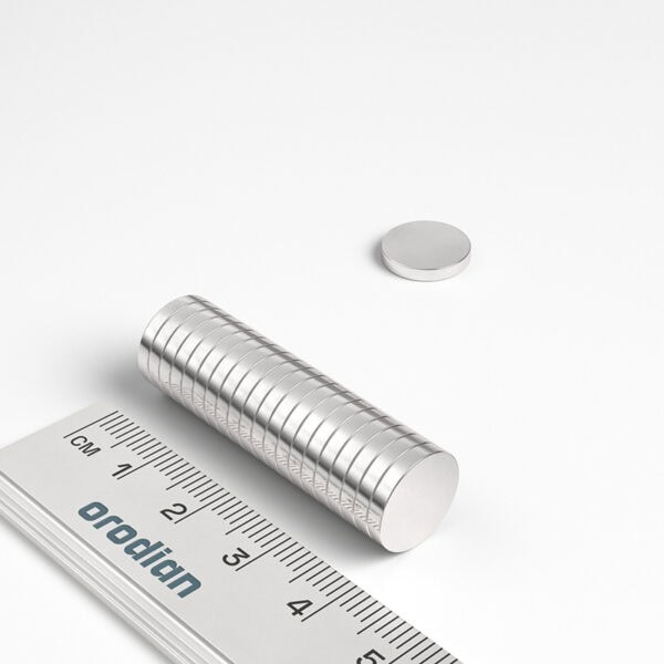 neodymový magnet válec 12x2 mm