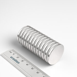 neodymový magnet válec 30x3 mm