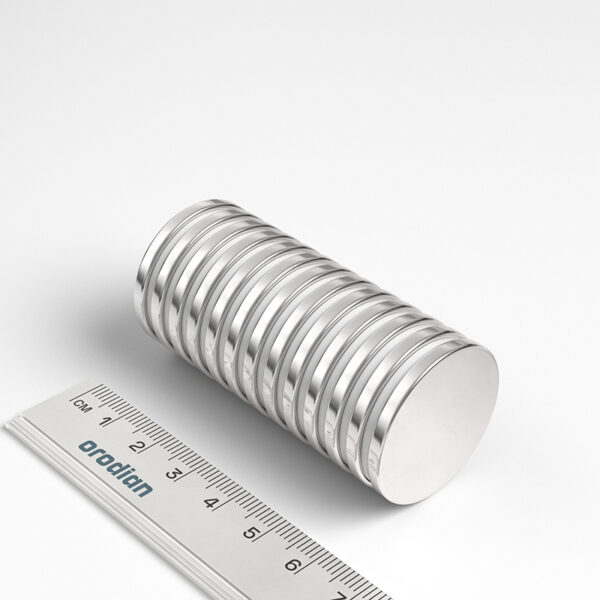 neodymový magnet válec 30x3 mm